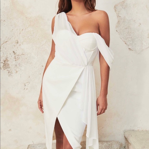 Gorgeous one shoulder white dress Lavish Alice - Picture 2 of 6